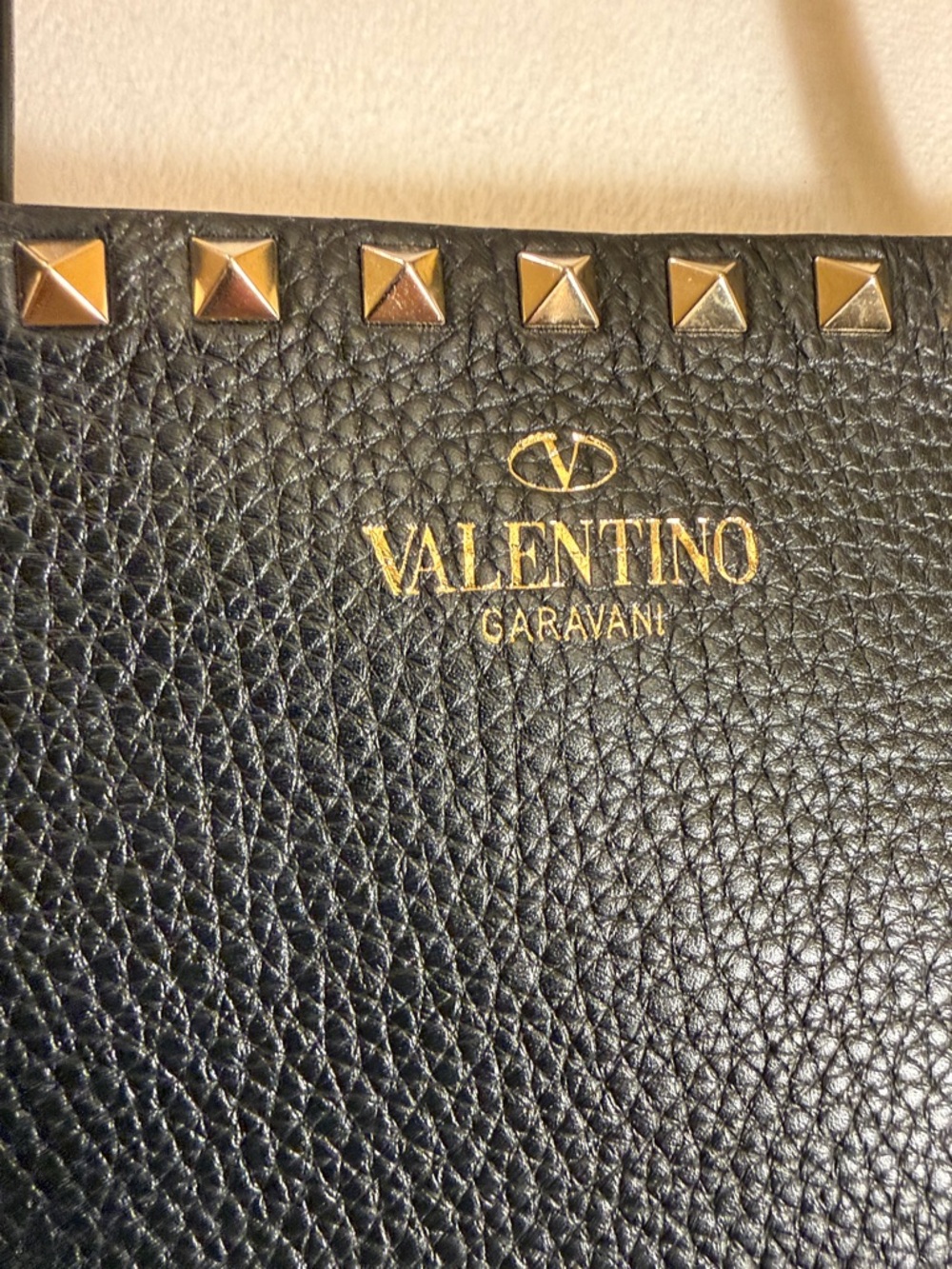 Valentino Garavani Rockstud Leather Tote - Black - Picture 6 of 16
